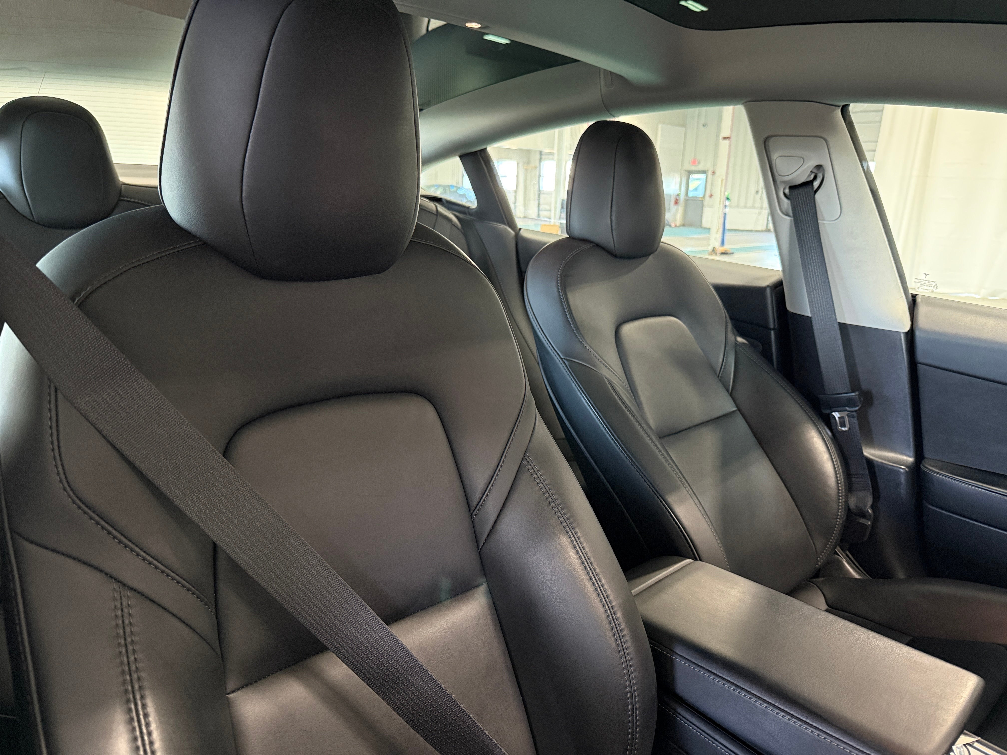 tesla model 3 2022 5YJ3E1EA3NF108384 image